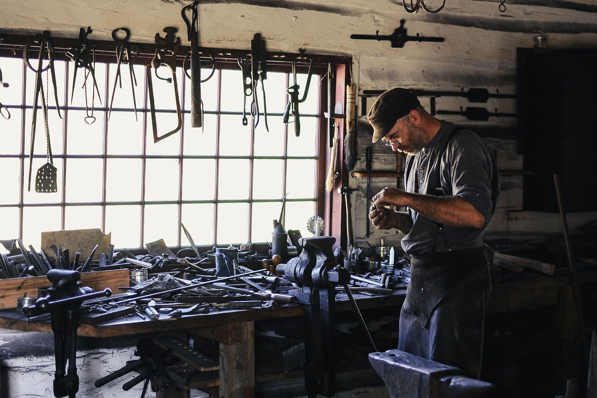 fabbro carpenteria Fratelli Gussoni officina artigiani